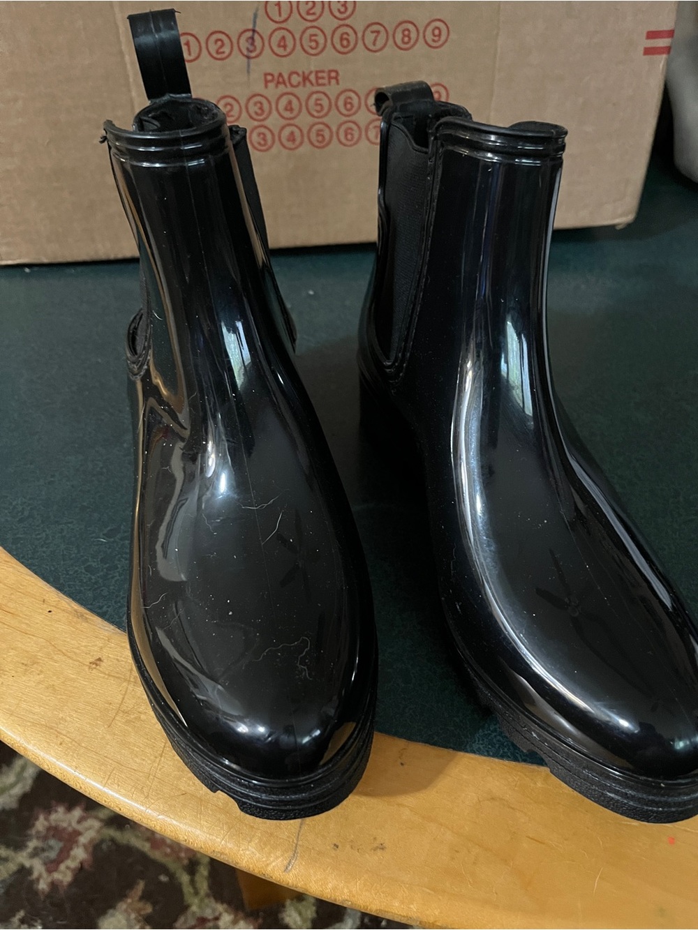 Capelli of New York Glossy Black Chelsea Rain Boots 10
